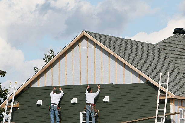 Professional Emergency Siding Repair technician working in Mayslick, KY